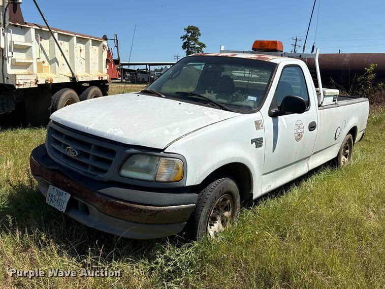 image for item EU0831 2002 Ford F150 pickup truck