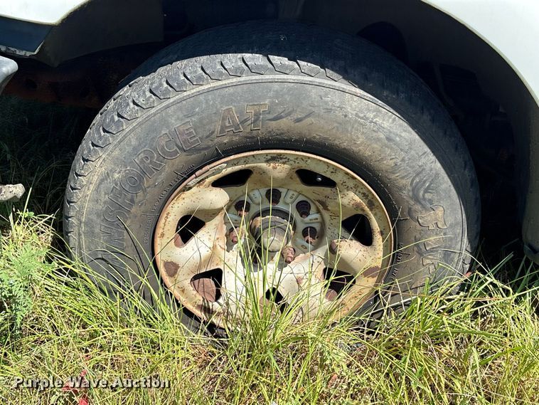 image for item EU0831 2002 Ford F150 pickup truck