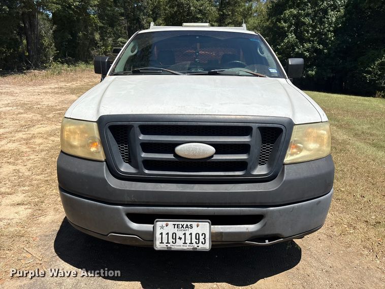 image for item EU0832 2005 Ford F150 Ext. Cab pickup truck