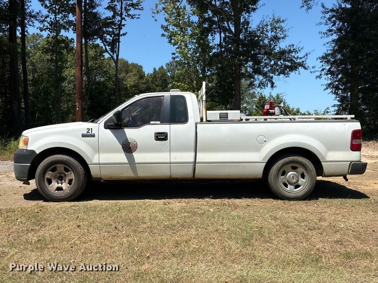 image for item EU0832 2005 Ford F150 Ext. Cab pickup truck