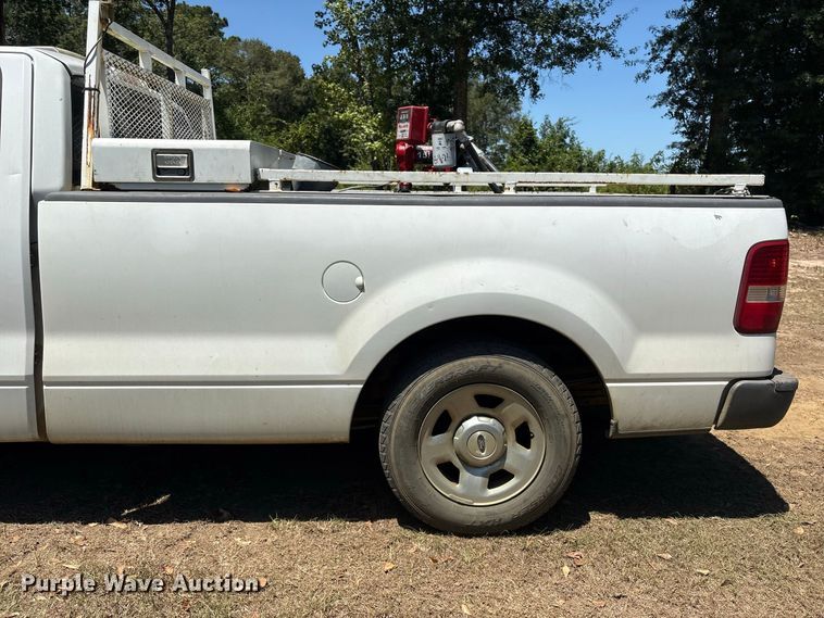 image for item EU0832 2005 Ford F150 Ext. Cab pickup truck