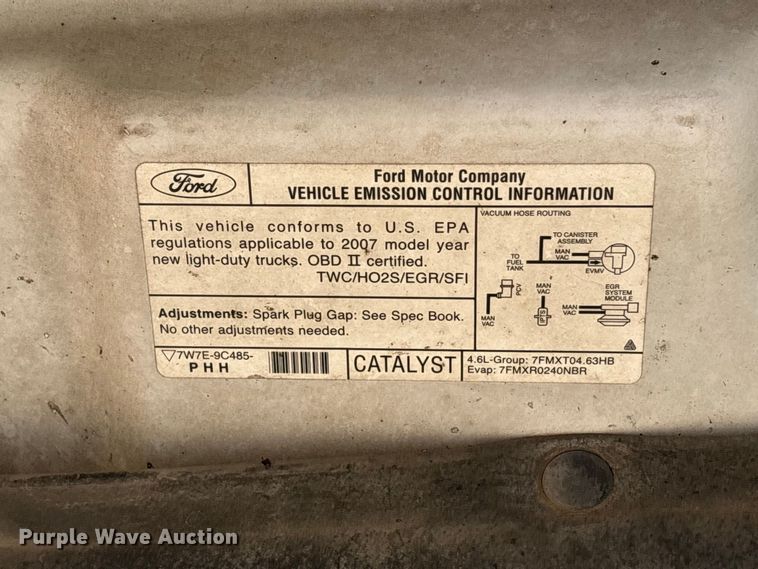 image for item EU0832 2005 Ford F150 Ext. Cab pickup truck