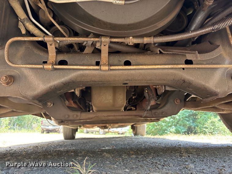 image for item EU0832 2005 Ford F150 Ext. Cab pickup truck