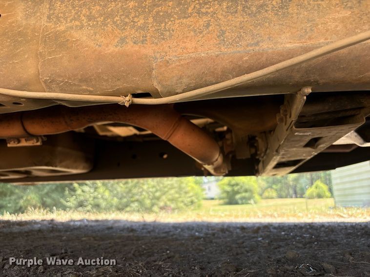 image for item EU0832 2005 Ford F150 Ext. Cab pickup truck