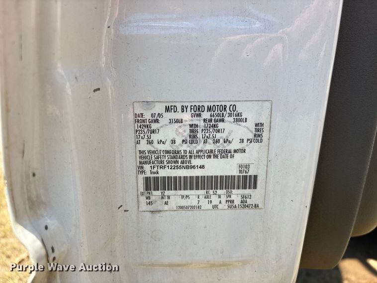 image for item EU0832 2005 Ford F150 Ext. Cab pickup truck