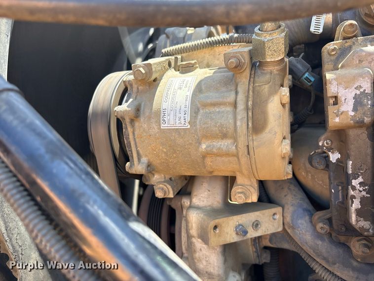 image for item EU0833 2005 Mack CHN dump truck