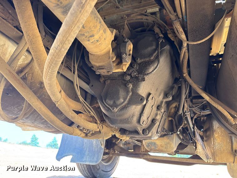 image for item EU0833 2005 Mack CHN dump truck