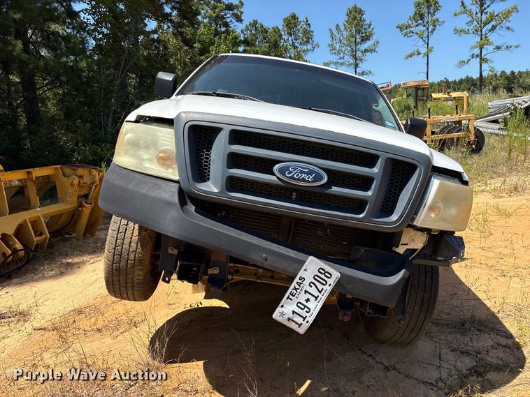image for item EU0835 2007 Ford F150 Ext. Cab pickup truck