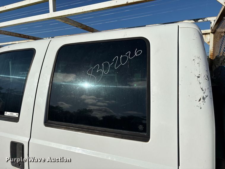 image for item EU0836 2014 Ford F250 Super Duty Crew Cab utility bed pickup truck
