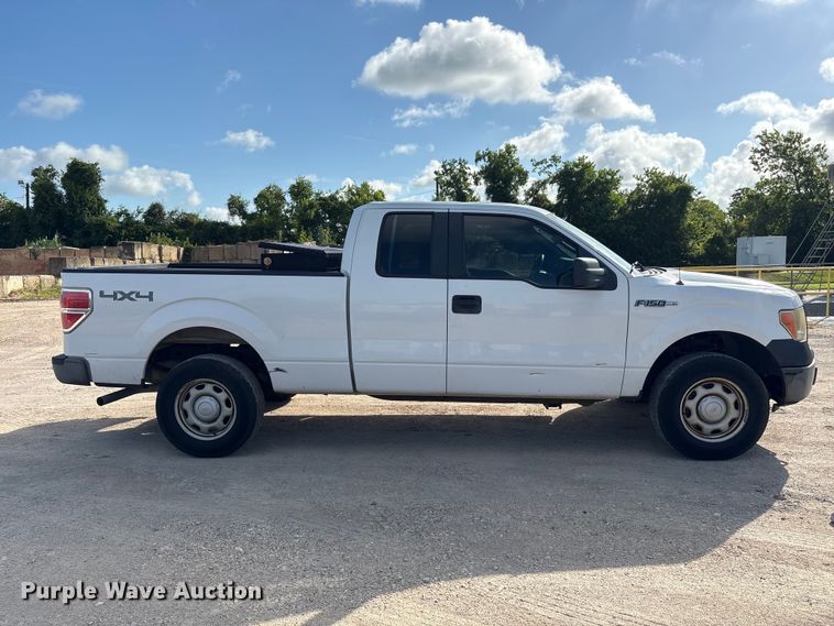 image for item EU0837 2013 Ford F150 Ext. Cab pickup truck