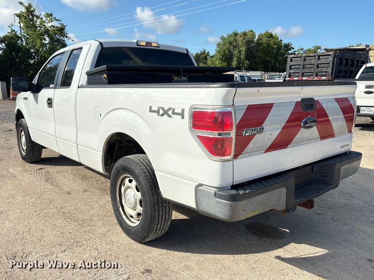 image for item EU0837 2013 Ford F150 Ext. Cab pickup truck