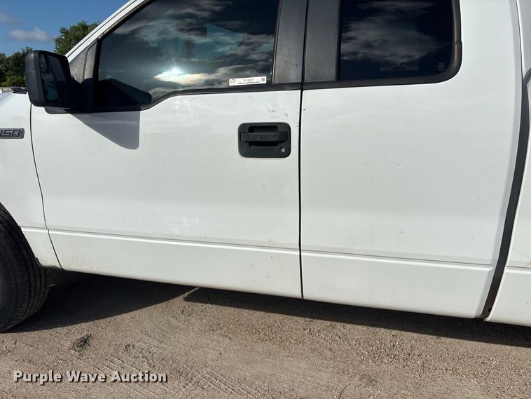 image for item EU0837 2013 Ford F150 Ext. Cab pickup truck