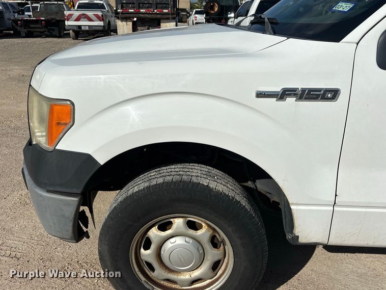 image for item EU0837 2013 Ford F150 Ext. Cab pickup truck