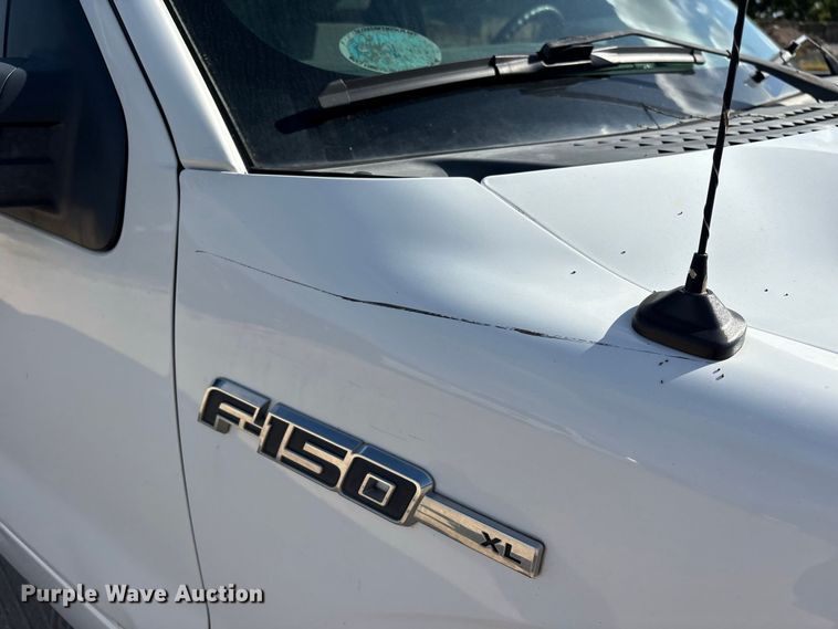 image for item EU0837 2013 Ford F150 Ext. Cab pickup truck