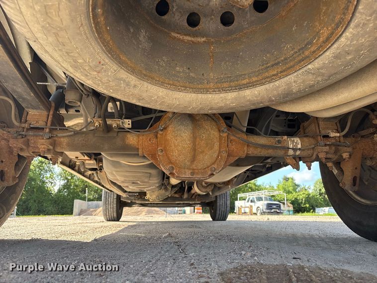 image for item EU0837 2013 Ford F150 Ext. Cab pickup truck
