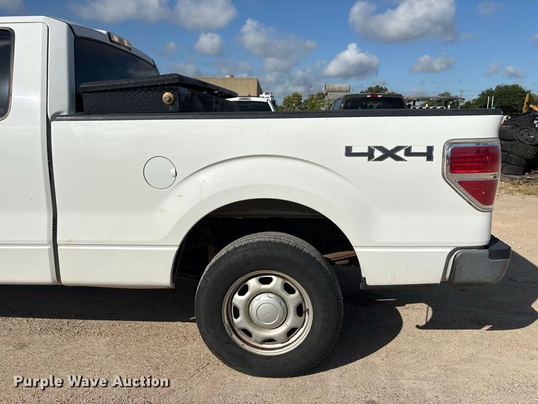 image for item EU0837 2013 Ford F150 Ext. Cab pickup truck