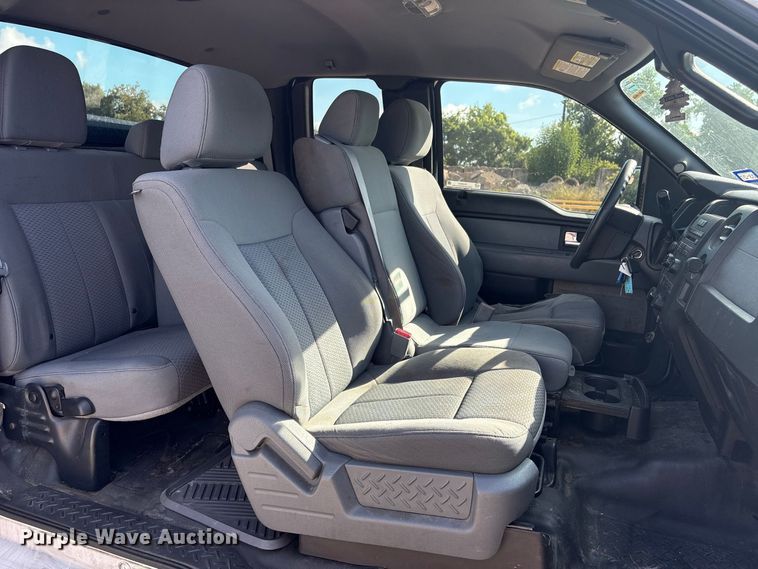 image for item EU0837 2013 Ford F150 Ext. Cab pickup truck