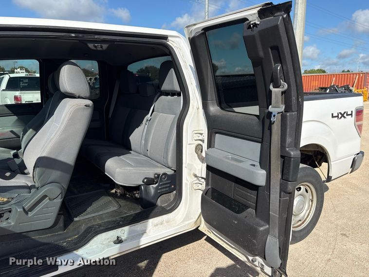 image for item EU0837 2013 Ford F150 Ext. Cab pickup truck