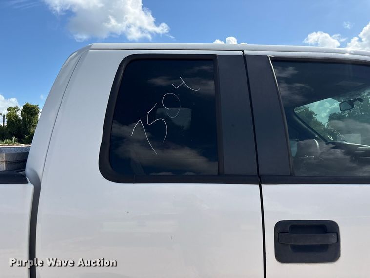 image for item EU0840 2013 Ford F150 Ext. Cab pickup truck