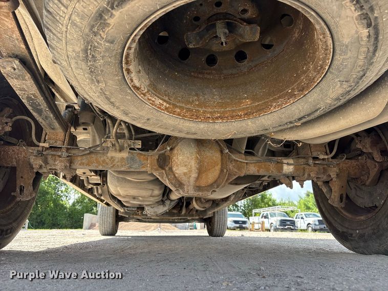 image for item EU0840 2013 Ford F150 Ext. Cab pickup truck