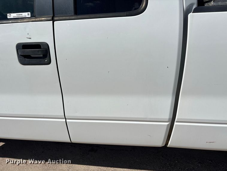 image for item EU0840 2013 Ford F150 Ext. Cab pickup truck