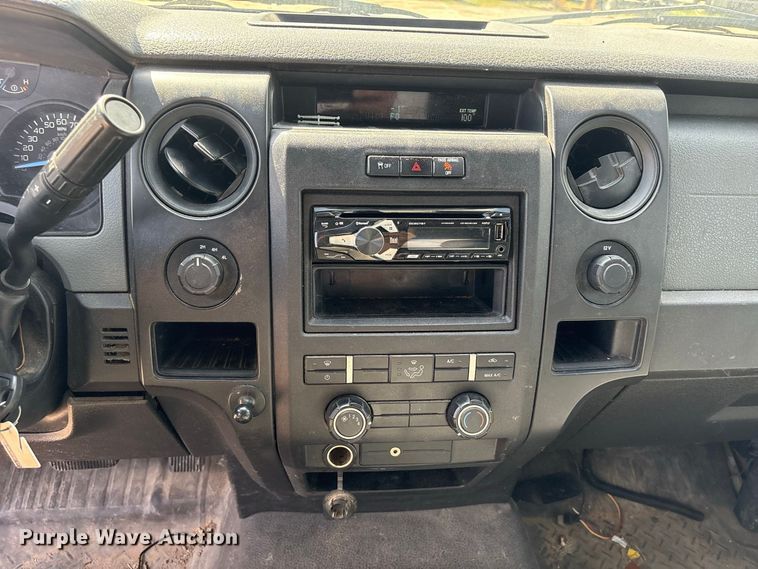 image for item EU0840 2013 Ford F150 Ext. Cab pickup truck