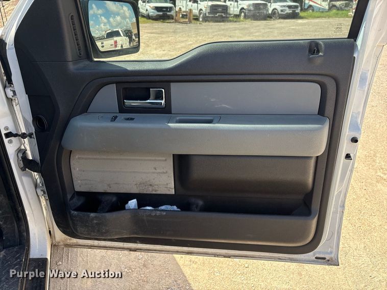 image for item EU0840 2013 Ford F150 Ext. Cab pickup truck