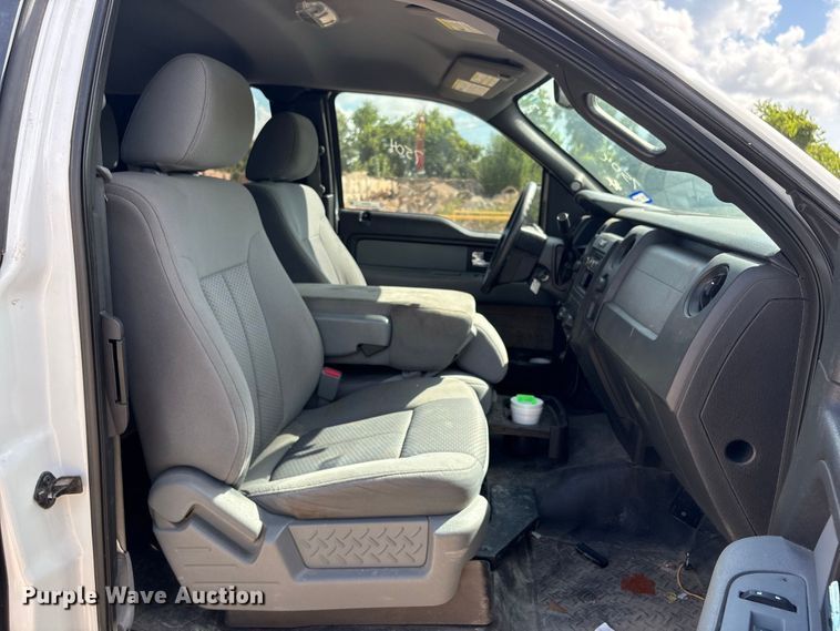 image for item EU0840 2013 Ford F150 Ext. Cab pickup truck