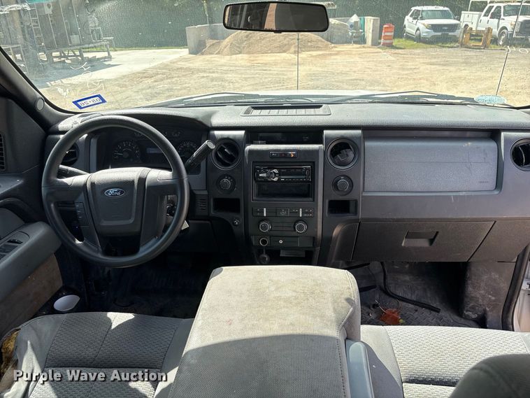 image for item EU0840 2013 Ford F150 Ext. Cab pickup truck