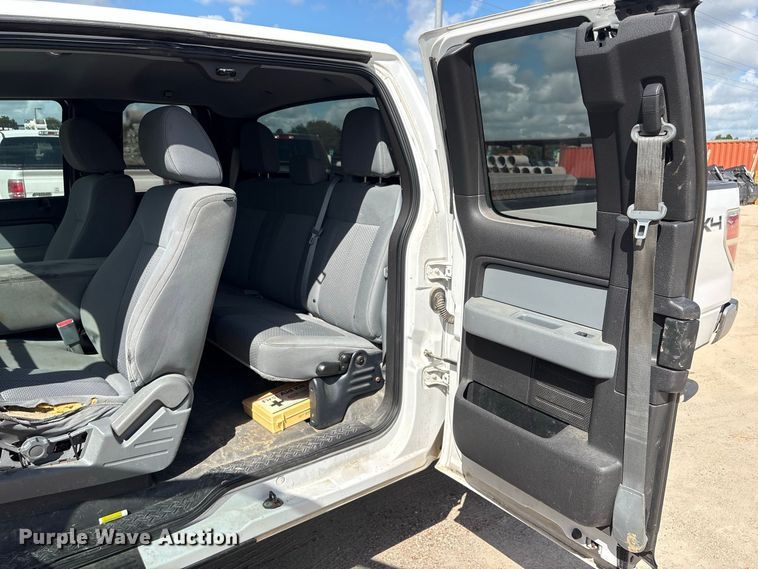 image for item EU0840 2013 Ford F150 Ext. Cab pickup truck