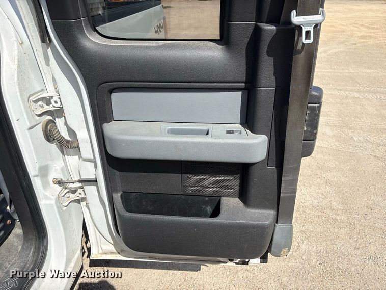 image for item EU0840 2013 Ford F150 Ext. Cab pickup truck