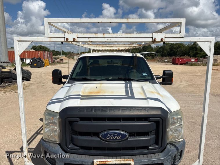 image for item EU0841 2014 Ford F250 Super Duty Crew Cab utility bed pickup truck