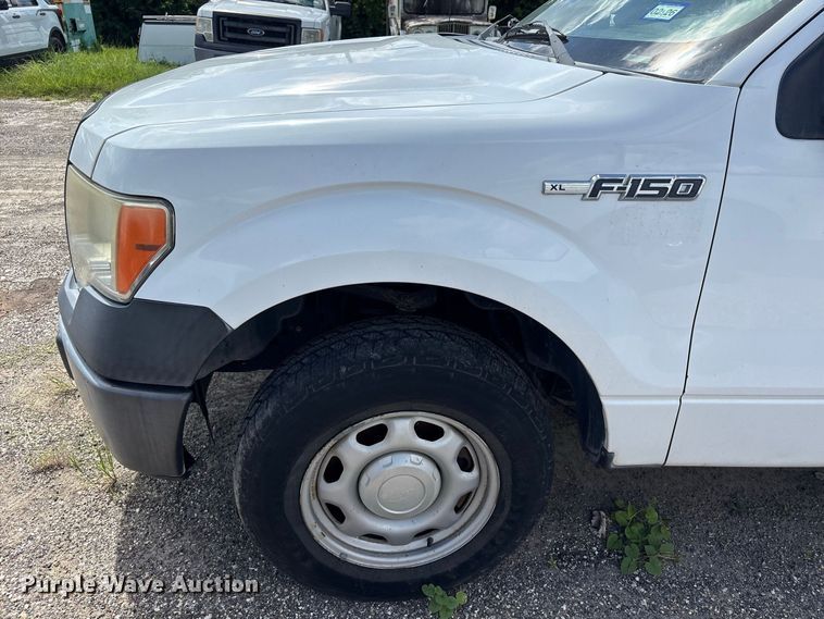 image for item EU0842 2014 Ford F150 Ext. Cab pickup truck