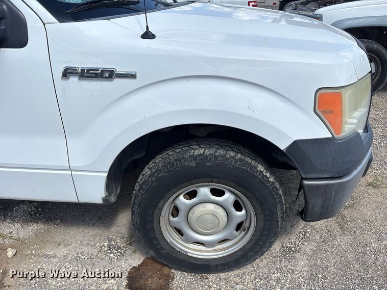 image for item EU0842 2014 Ford F150 Ext. Cab pickup truck