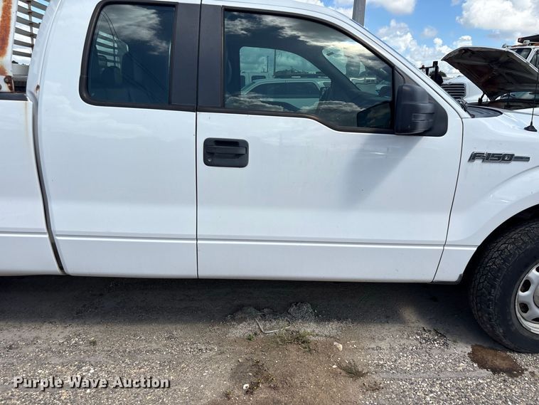 image for item EU0842 2014 Ford F150 Ext. Cab pickup truck
