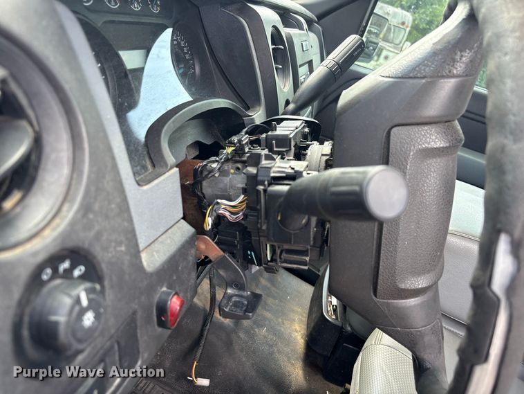 image for item EU0842 2014 Ford F150 Ext. Cab pickup truck