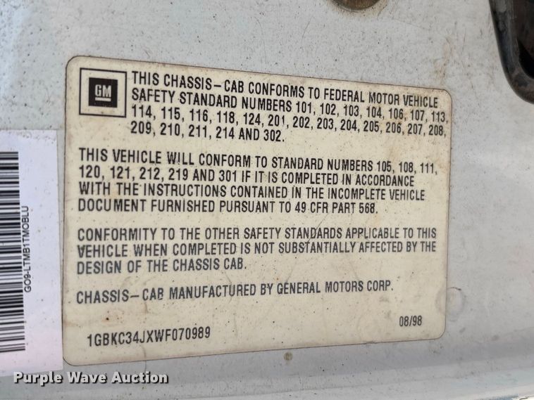 image for item EU0843 1998 Chevrolet C3500 flatbed truck