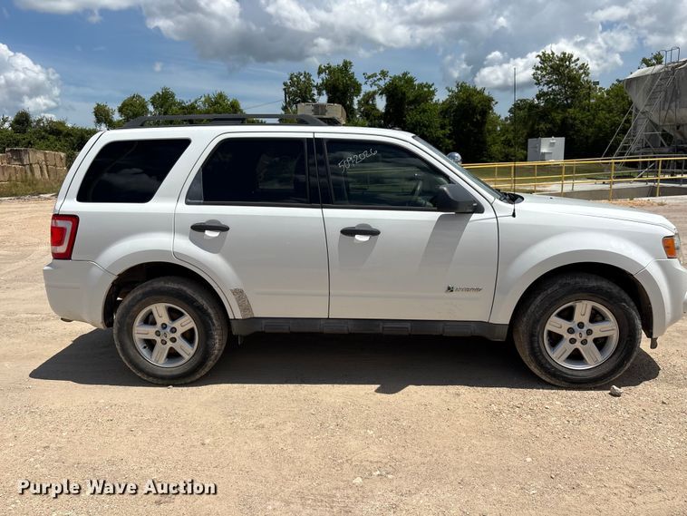 image for item EU0846 2010 Ford Escape SUV
