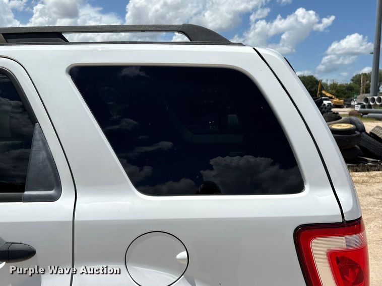 image for item EU0846 2010 Ford Escape SUV