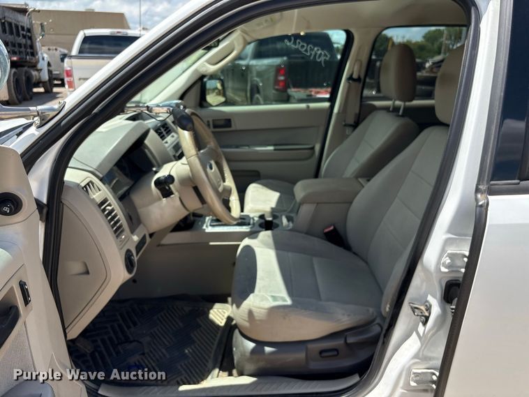 image for item EU0846 2010 Ford Escape SUV