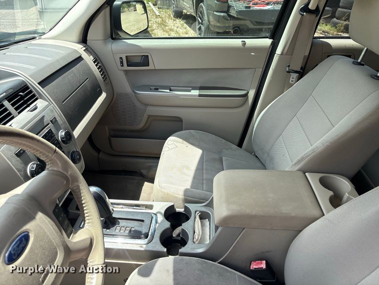 image for item EU0846 2010 Ford Escape SUV