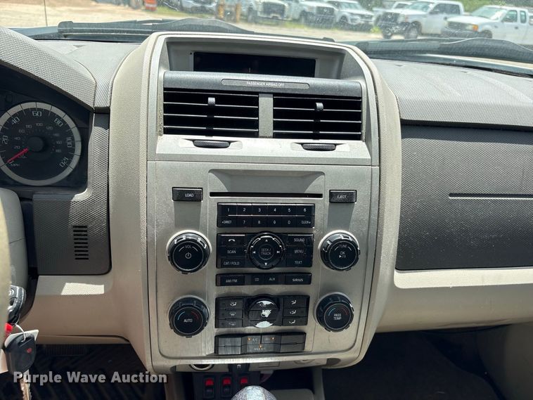 image for item EU0846 2010 Ford Escape SUV