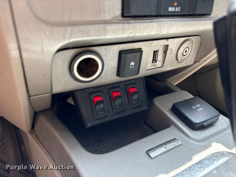 image for item EU0846 2010 Ford Escape SUV
