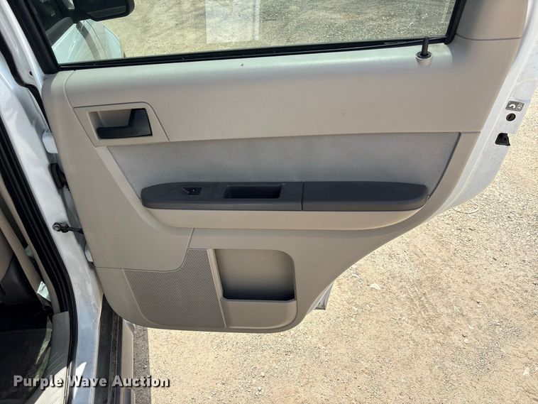 image for item EU0846 2010 Ford Escape SUV