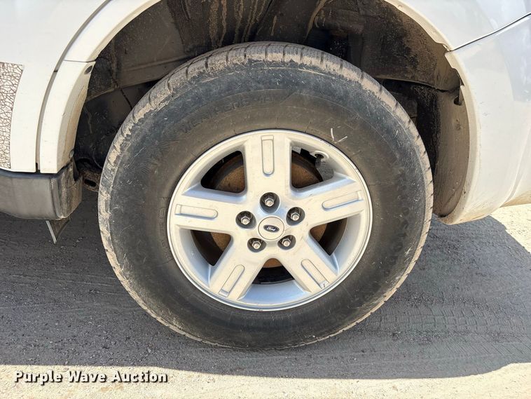 image for item EU0846 2010 Ford Escape SUV