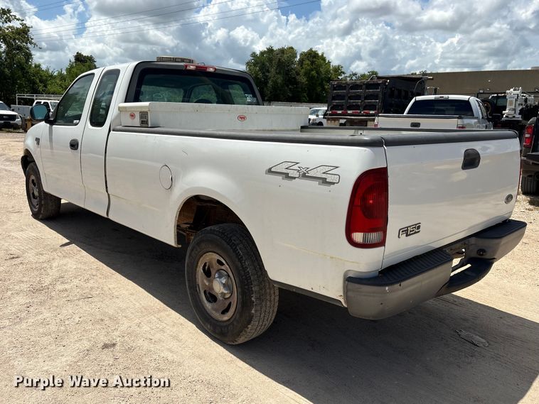 image for item EU0847 2004 Ford F-150 Heritage Ext. Cab pickup truck