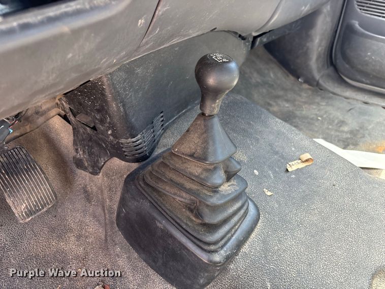 image for item EU0847 2004 Ford F-150 Heritage Ext. Cab pickup truck