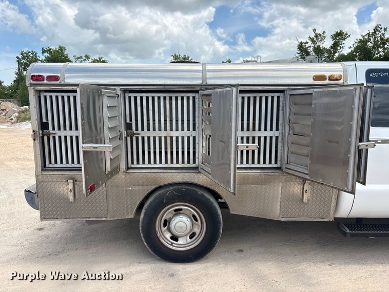 image for item EU0848 2013 Ford F250 Super Duty Ext. animal control pickup truck