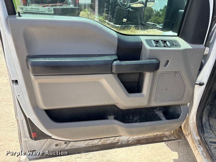 image for item EU0849 2018 Ford F150 Ext. Cab pickup truck