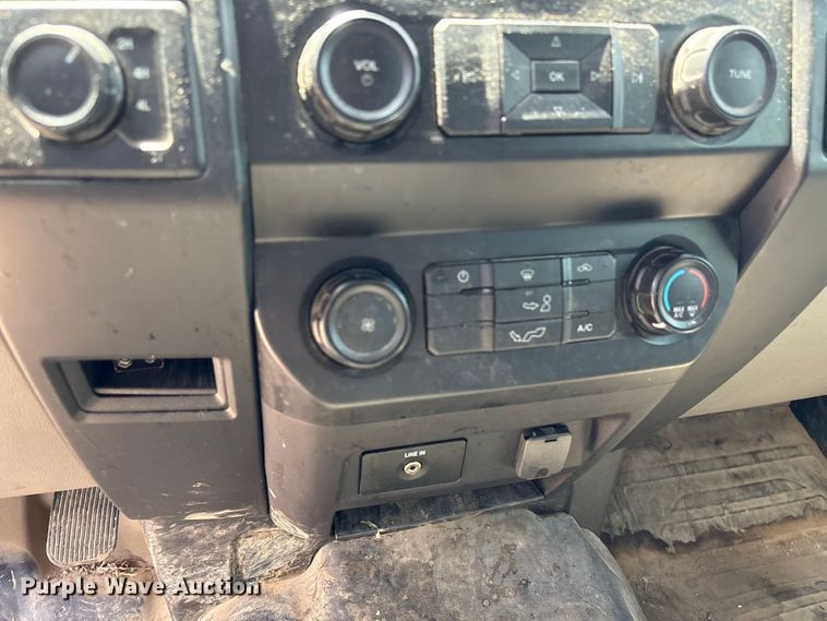 image for item EU0849 2018 Ford F150 Ext. Cab pickup truck